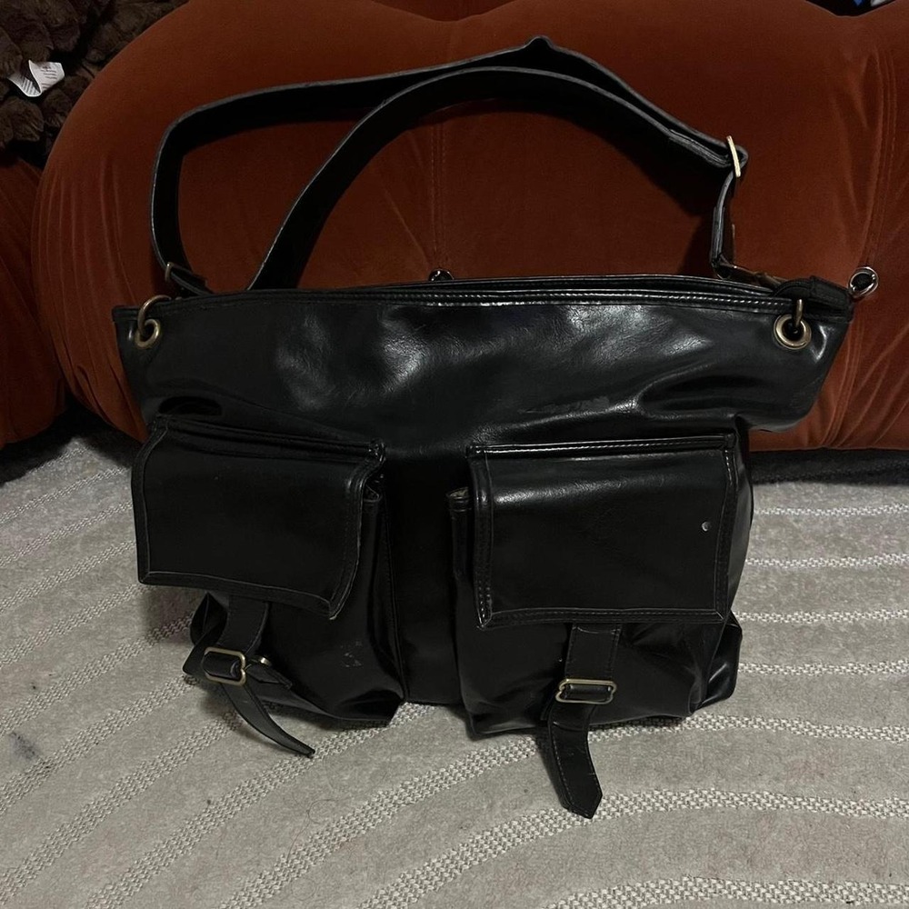 Bueno Black leather messenger bag punk Gothic streetwear travel vacation